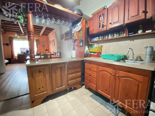 Imagen 7 de 15 de Venta De Casa De 3 Ambientes Con Cochera Y Patio En Wilde (28487)