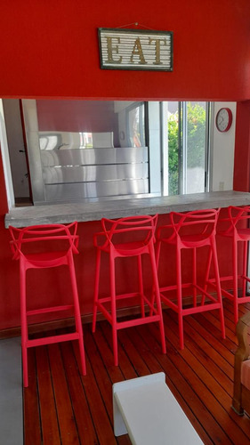 Casa En Venta - 5 Dormitorios 4 Baños - Hudson