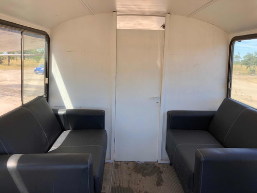 Imagen 6 de 12 de Furgon De Carga - Casa Rodante Mercedes Benz 1318/51