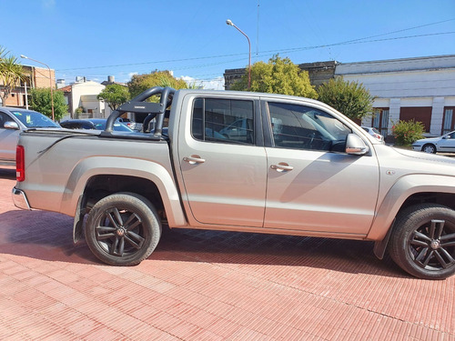 Volkswagen Amarok 4x4 2.0 Tdi Champagne 2016 126.000 Km Roas