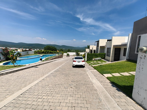 Venta Casa, Con Alberca, Xochitepec Morelos