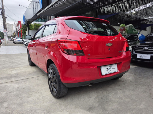 Chevrolet Onix 1.4 MPFI LT 8V