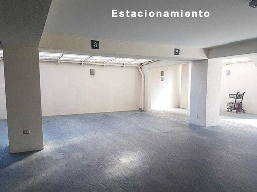Los Castaños 121