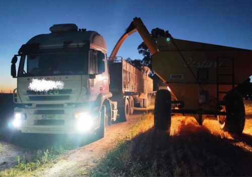 Imagen 4 de 6 de Iveco Stralis 570s42