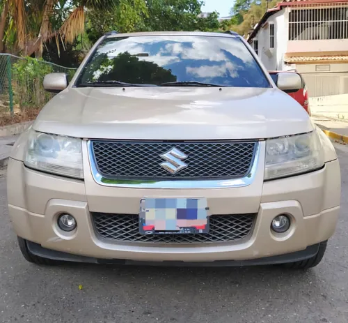 Suzuki Grand Vitara V6