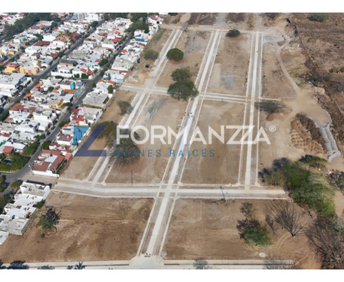 Terreno En Venta En Lagunas Bari Residencial, Villa De Álvarez, Colima