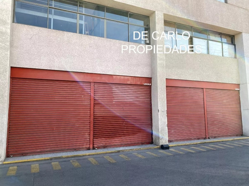 Bodega 3 Plantas, Predio Aki Kb.
