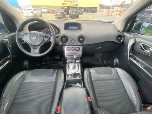 Imagen 14 de 25 de Renault Koleos Privilege 2.5