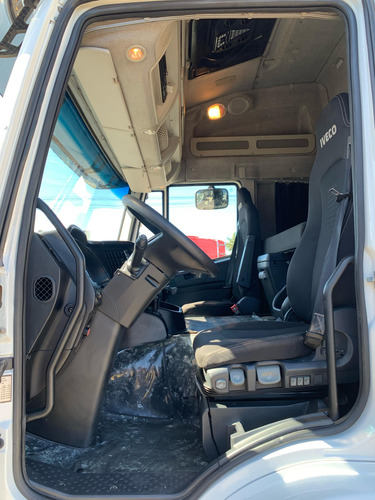Iveco Stralis 440 6x2 2019 - Tvg Caminhões