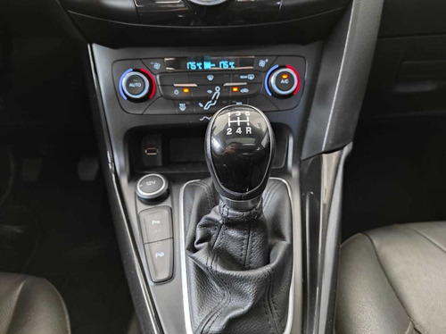 Ford Focus Iii 2.0 Titanium Mt - Car Cash