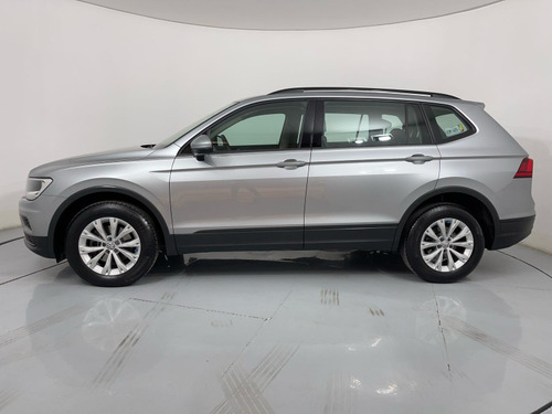 Volkswagen Tiguan TRENDLINE PLUS TSI DSG L4 150 HP
