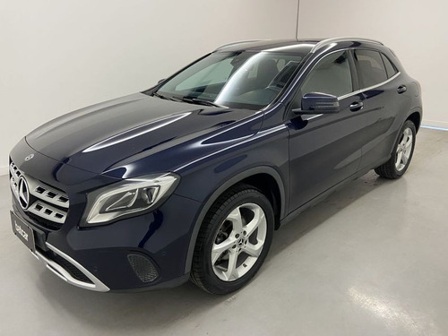 Mercedes-Benz GLA 200 1.6 CGI FLEX ADVANCE 7G-DCT