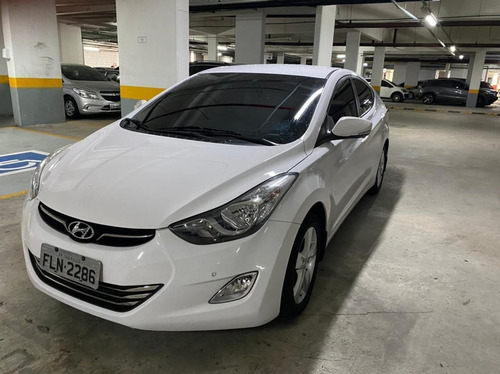 Imagem 3 de 10 de Hyundai Elantra 2014 2.0 16v Gls Flex Aut. 4p