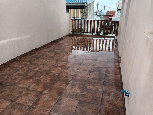 Phs En Venta - 5 Dormitorios 3 Baños - Felix Camet