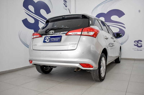 Imagem 2 de 15 de Toyota Yaris Hatch Xl 1.3 Aut