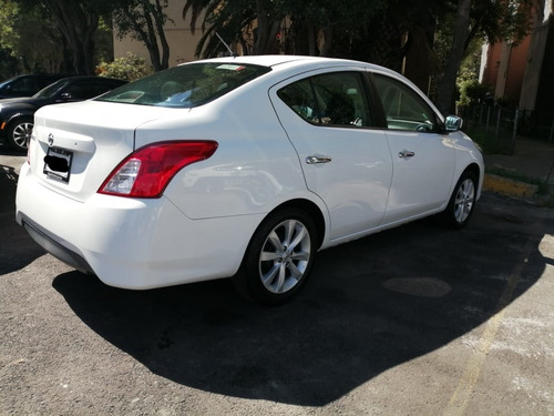 Imagen 4 de 9 de Nissan Versa 1.6 Advance Mt