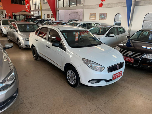 Imagem 3 de 13 de Fiat Grand Siena 1.0 Evo Flex Attractive Manual