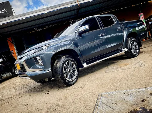 Mitsubishi L200 2.5l