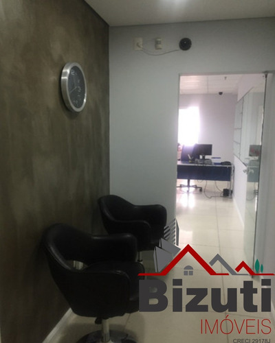 Sala Comercial Em Jundiai - Sa00063 - 69275723