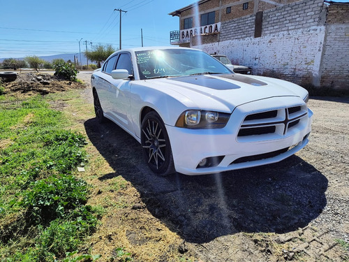 Dodge Charger 3.6 Sxt Aa Ee B/a Abs Cd V6 At