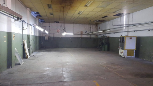 Imagen 3 de 9 de Nave Industrial - Villa Lynch