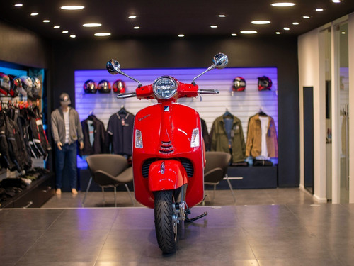 Imagen 19 de 25 de Vespa Gts 300 Super Roja Entrega Inmediata