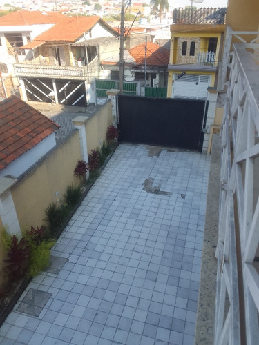 Excelente Sobrado Com Três Quartos,três Banheiros Uma Suite