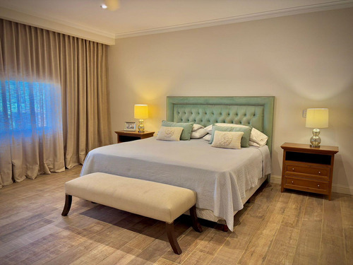 Venta De Casa 5 Ambientes Terravista