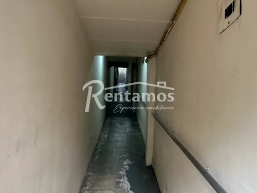Local En Arriendo En Mayoritaria. Cod A775889