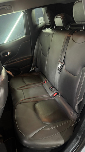 Jeep Renegade 1.8 Longitude Flex Aut. 5p