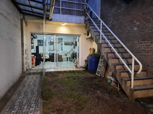 Imagen 10 de 14 de Ph - 2 Ambientes Con Terraza Y Jardin - Remedios De Escalada
