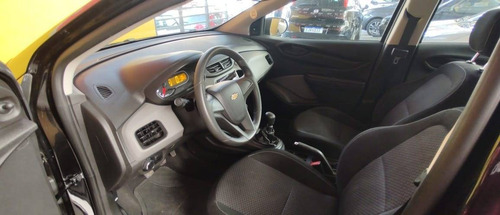 Imagem 5 de 9 de Chevrolet Onix 1.0 Mpfi Joy 8v Flex 4p Manual