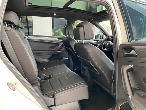 Volkswagen Tiguan R Line