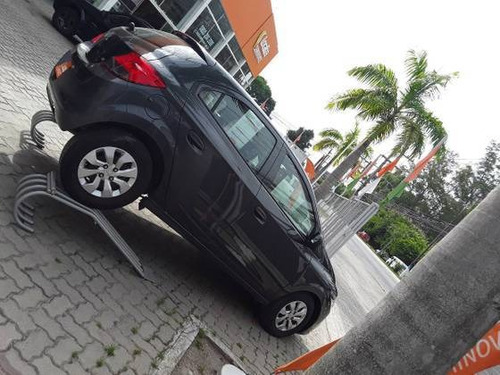 Imagem 5 de 9 de Chevrolet Onix 1.0 Mpfi Joy 8v Flex 4p Manual