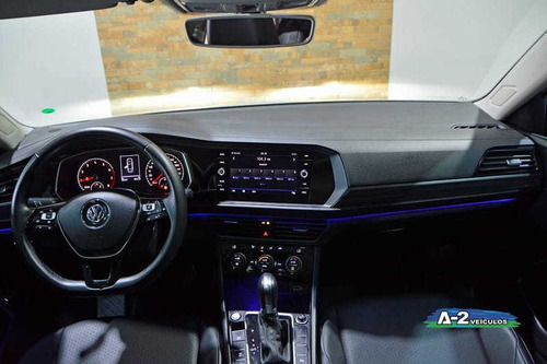 Imagem 13 de 13 de Volkswagen Jetta Comfort. 250 Tsi 1.4 Flex 16v Aut 2018