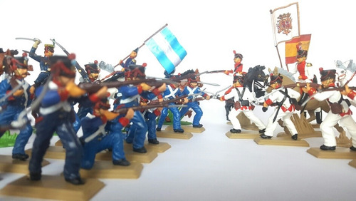 Set De Soldados Granaderos Y Realistas Guerra De Banderas