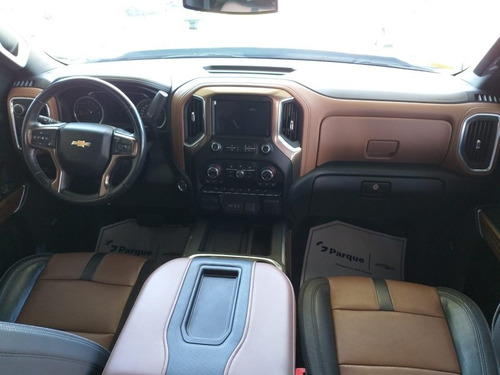 Imagen 7 de 14 de Chevrolet Cheyenne 6.2 2500 Doble Cab High Country 4x4 At