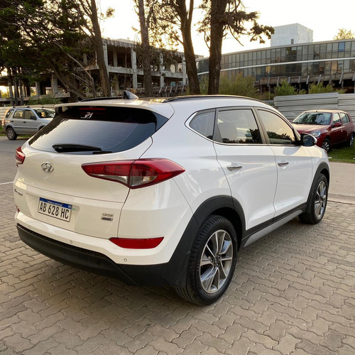 Hyundai Tucson 2.0 4wd Crdi