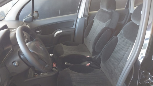 Citroën C3 Exclusive 1.4 Flex 8V 5p