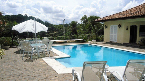 Magnífica Mansão No Miolo Da Granja Viana !! 4 Dorms(2 Suítes) Agora Aluga R$12.000,00 Mais Cond. E Iptu - Ca1524