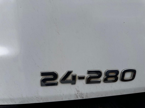 Iveco Tector Cacamba Basculante