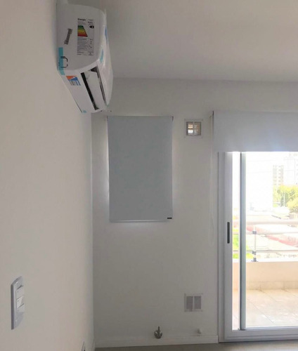 Departamento En Venta En Morón, G.b.a. Zona Oeste, Argentina