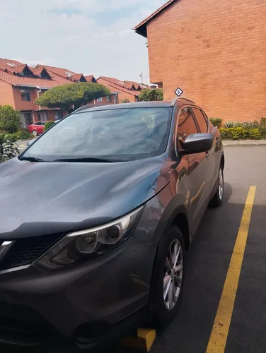 Nissan Qashqai .