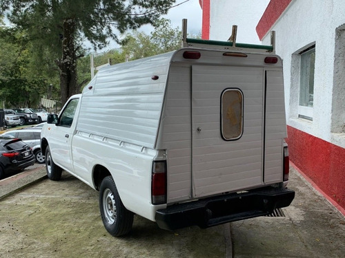 Imagen 6 de 9 de Nissan Np300 2009 2.4 Pick Up Dh Mt