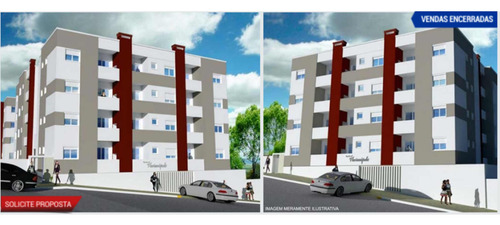 Apartamento De 02 Quartos Sendo 01 Suíte Com Box Garagem
