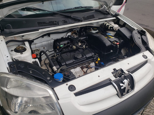 Peugeot Partner 1.4 Furgon Confort Airbag