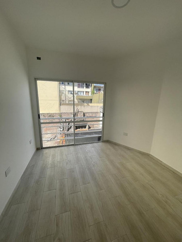 Imagen 17 de 30 de Ph Le Breton 4200 A Estrenar Con Terraza