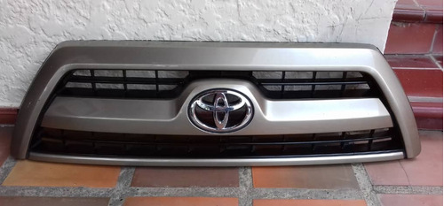 Parrilla Frontal Toyota 4runner 2003/2008