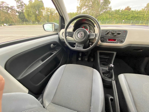 Volkswagen Up! 2015 1.0 Move Up! 75cv 5 P