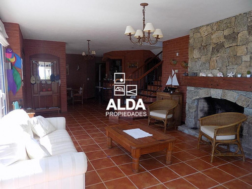 Casa Cerro San Antonio Piriápolis 4 Dorms Alquiler Temporada Ca101580